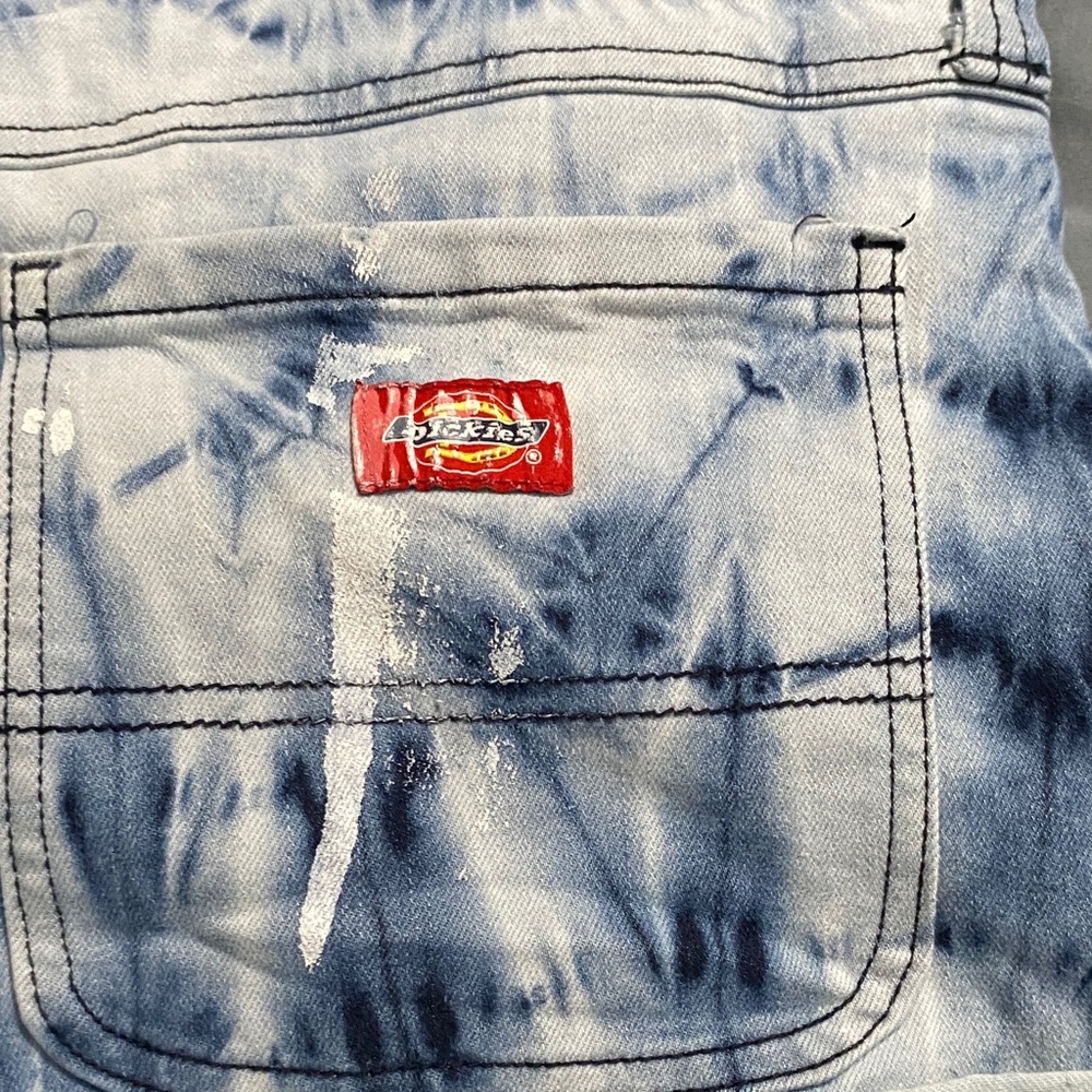 Dickies Blue and White Tie-Dye Denim Short Overalls - Picture 6 of 8
